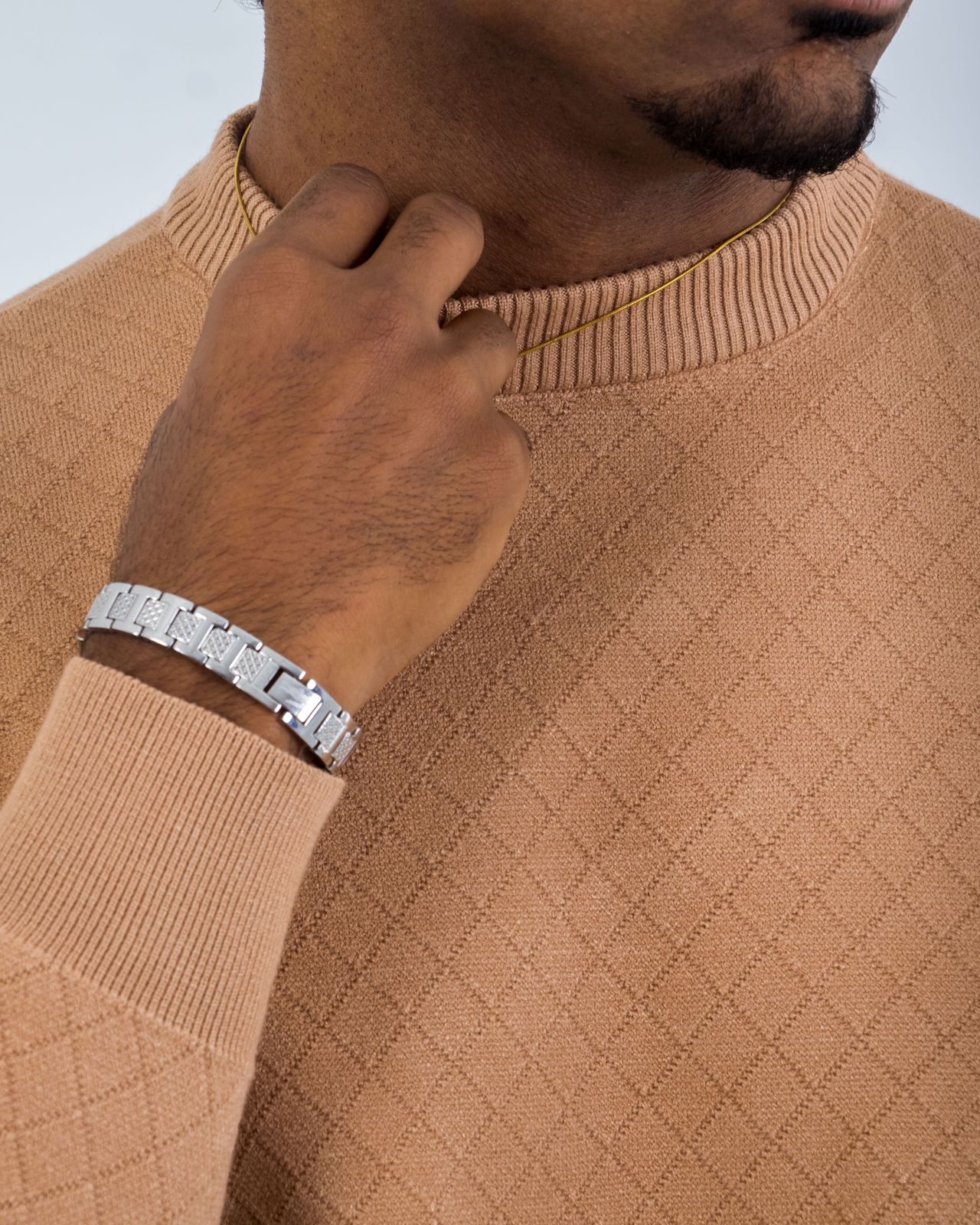 Tales Knitted  Beige Sweater